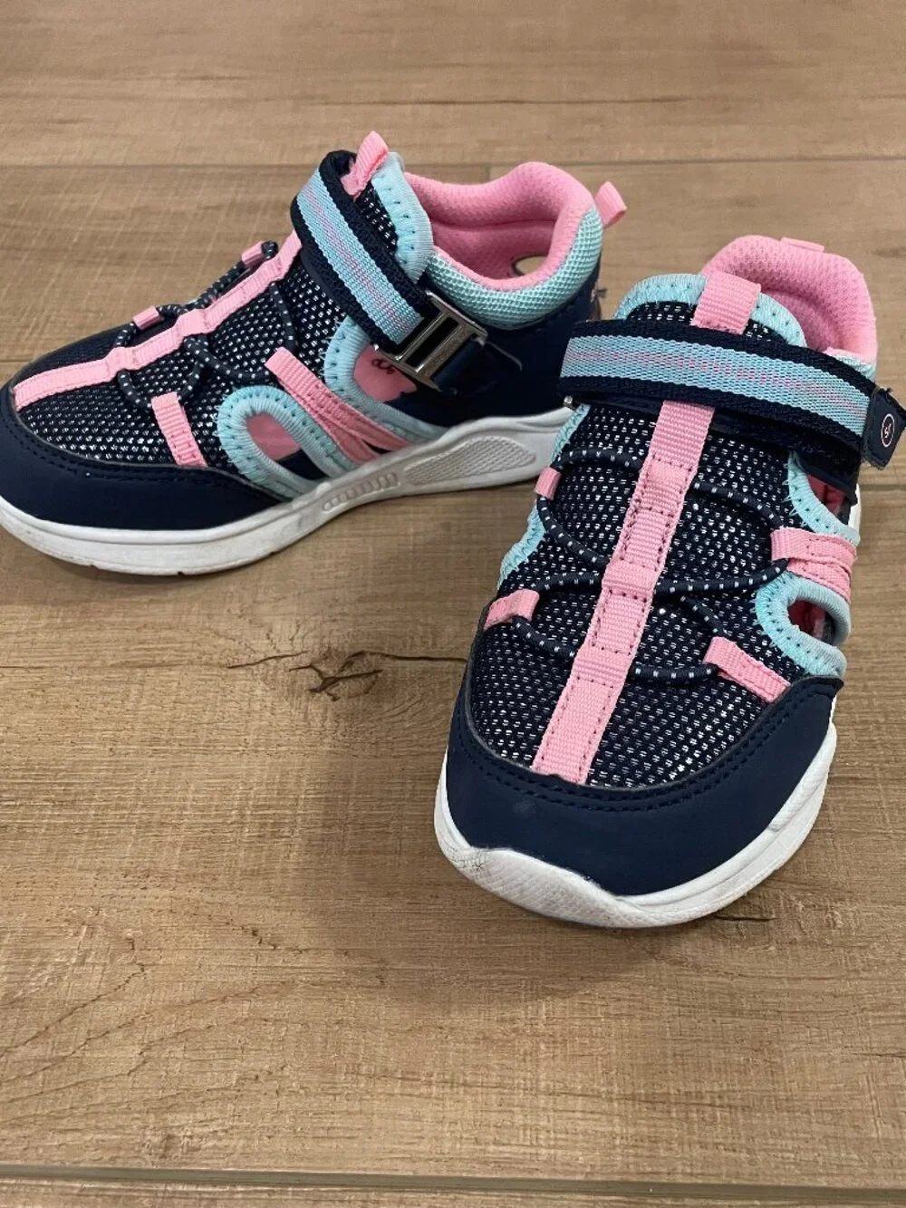 Stride Rite - Size 8M - Toddler Sandals / Water Shoes (Brinley) - Washable